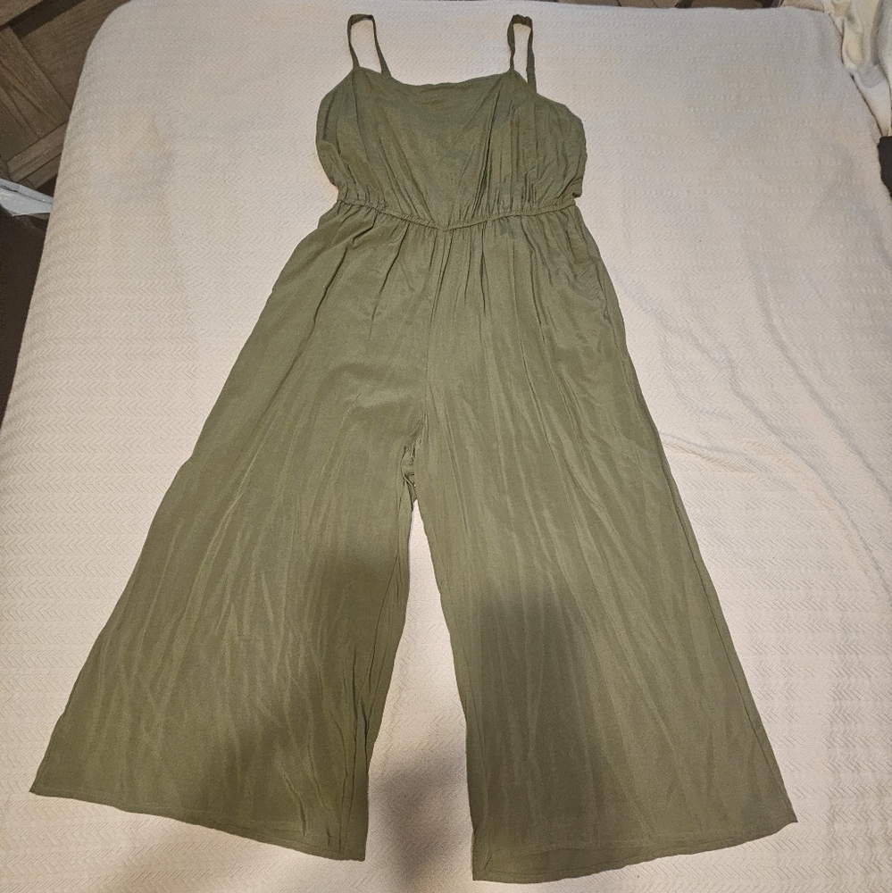 *Brand new* GAP romper